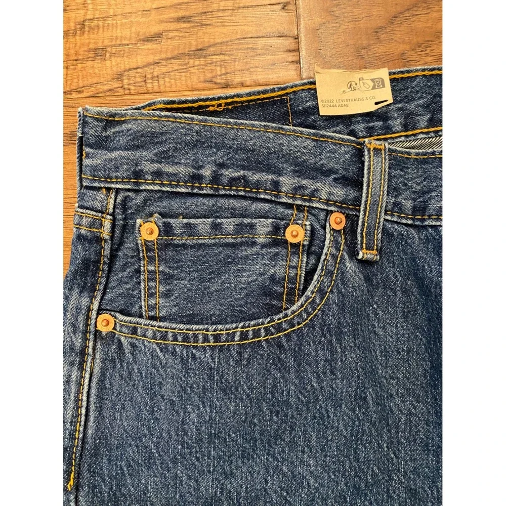 Levis 501 Original Fit Mens Jeans 34x29 Medium Wash Blue Denim Button Fly NEW